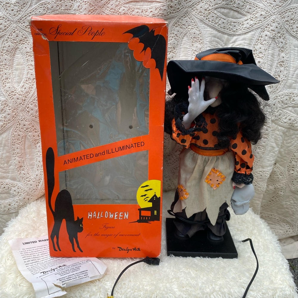 Animated and Illuminated Witch